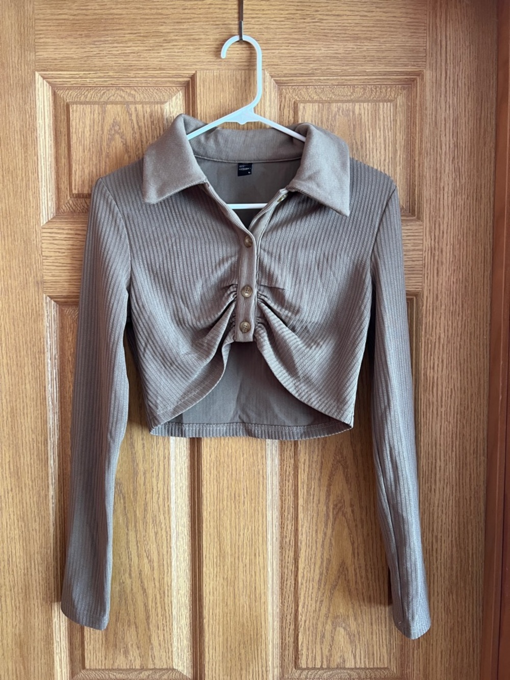 Cider Taupe Ribbed Cropped Button-Front Top